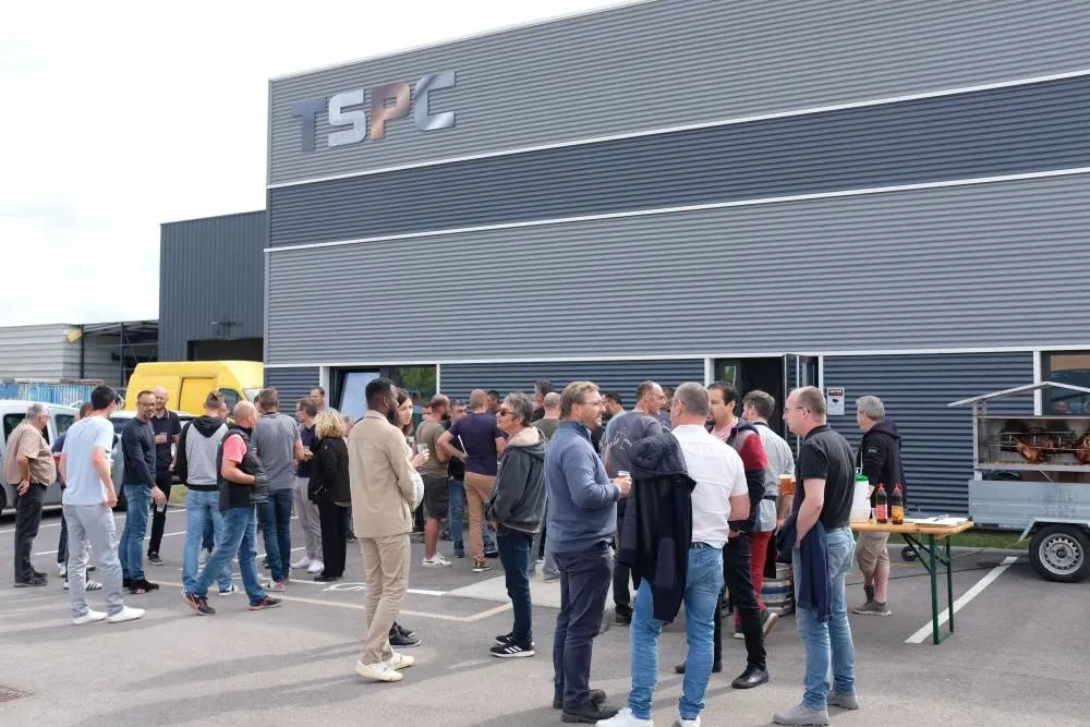 Inauguration du nouveau bâtiment à Tavaux